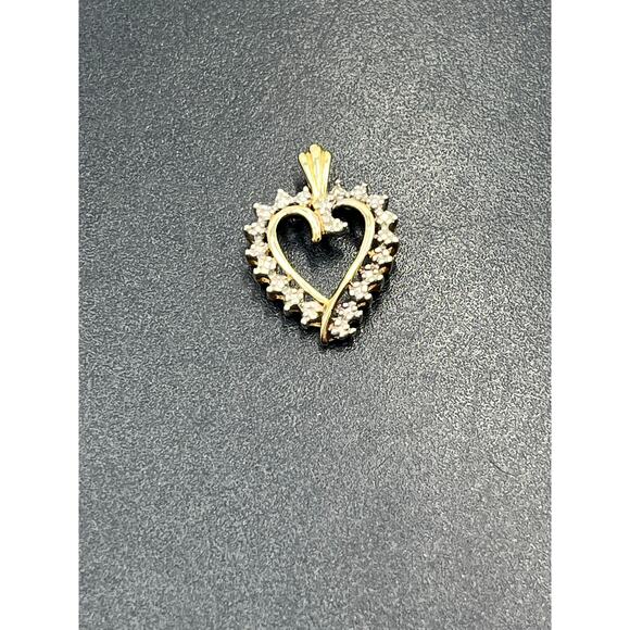 JCM Jacmel 10K Yellow Gold Diamond Accent Heart Pendant Charm Wife Mom Gift - Picture 4 of 8